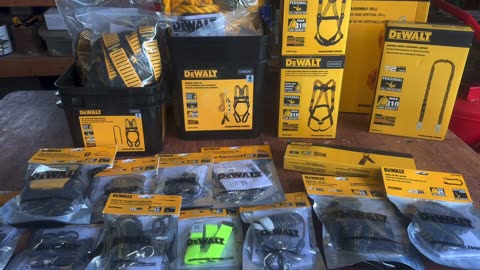 DeWALT FALL PROTECTION & DROP PREVENTION LINE, Unboxing and Complete Overview Review of Products