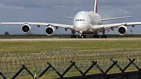Airbus a380 take off