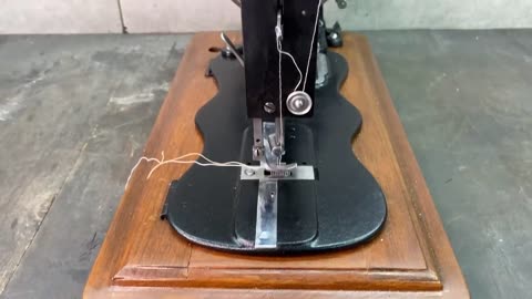 "1882 Singer Sewing Machine Restoration: 140 Years Later, It Works!"