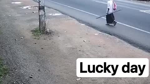 LUCKY DAY 👍😂🤣🤩