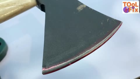 A Unique Method for Sharpening Your Axe to Razor-Sharp Precision