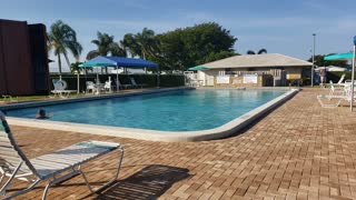 Pool 🏊‍♂️🏊‍♀️🏊 in Leisureville, Boynton Beach, Florida