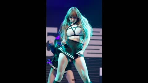 This Idol Is Named As The Queen Of Honey Thigh!