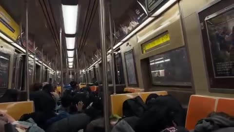 Man shot in the head at NYC subway station during rush hour as underground