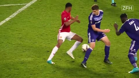 Rashford's Ridiculous Skills Unleashed: A Rumble of Magic on the Pitch!