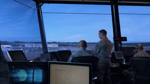 Air Force Air Traffic Controllers—What makes the job unique__5