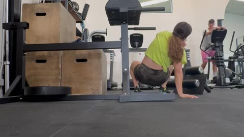 Gym Equipment Comes Apart During Woman's Workout