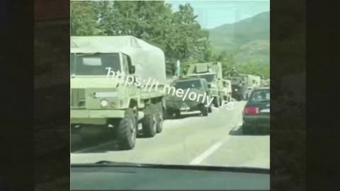 Thousands of Serbian Soldiers with Tanks Ready to Enter Kosovo. New front for Russia?