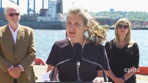 Deputy PM Chrystia Freeland speaks with reporters in Saint John, N.B.