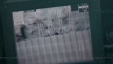 Absolute best raw battle footage of the War in Ukraine_ BTR 4 destroys Russian APC in battle