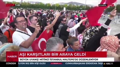 Thousands Protest In Istanbul Against The COVID-19 Vaccines, Test, Mask Rules, And Restrictions