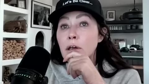 Shannen Doherty tears up over 'scary' chemo weeks before death