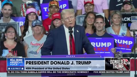Donald Trump DESTROYS the fake news narrative about Lying Kamala's crowd sizes