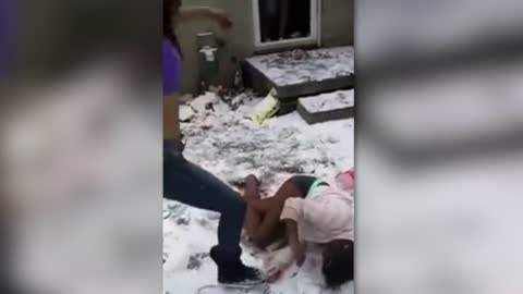 Woman Get Beat Up By Two Females Over Boyfriend