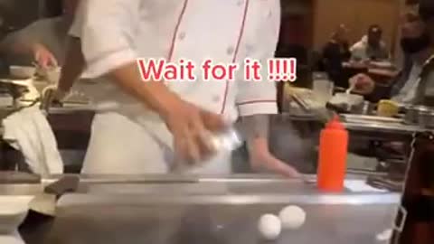 Benihana Chef Does Some Cool Tricks With Eggs!