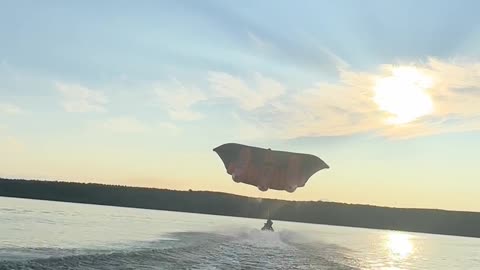 Inflatable Flies Like Jet Ski Powered Magic Carpet