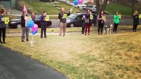 Family sings 'happy birthday' to 95-year-old grandma from a distance