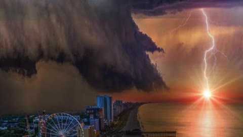 LIGHTNING STORM BY THE BEACH