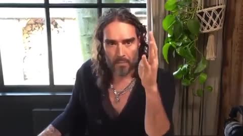 Russell Brand: "The Mainstream Media Is Not Your Friend... The Government Is Not Your Friend"