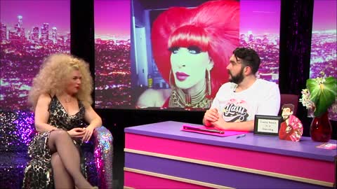 Wendy Ho: Look at Huh on Hey Qween with Jonny McGovern