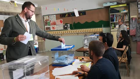 Jordi Ferré (VOX) vota por una administración sin la obligatoriedad del catalán