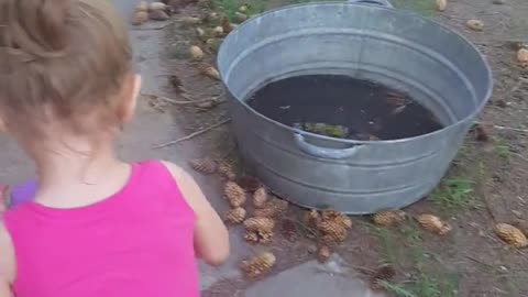 Little girl confuses plastic bag for ghost in backyard