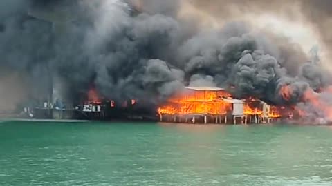 Massive Fire Breaks Out In Lapu Lapu City, Philippines