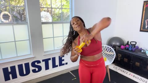 The LAB! 10 Min Legs And Abs Chair Workout with Tiffany Rothe