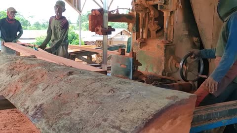 Extraordinary,, The Process Of Processing The Boards From This Red Stone Meranti Wood