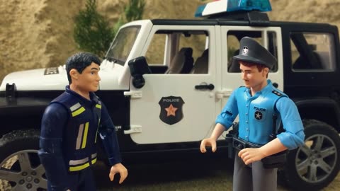 Rescue_Man_With_Police_Car_and_Fire_Truck__From_House_Fire___Toy_Car_Story