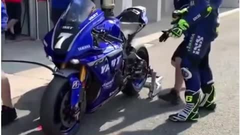 Fast enough..? 😱😍Best Yamaha R1M motogp bike 😍viral bike video on YouTube | WhatsApp status world