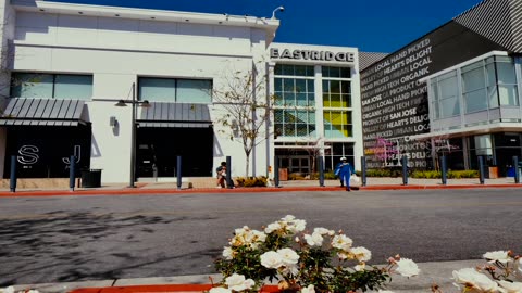 Your Gateway to Elegance on Pinegate Way, San Jose.