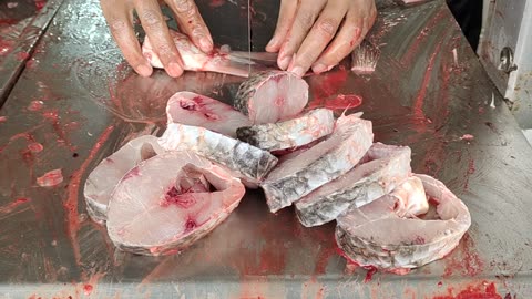 Amazing Fish Cutting Skills l Big Katla Carp Fish Cutting By Machine In Bangladesh Market