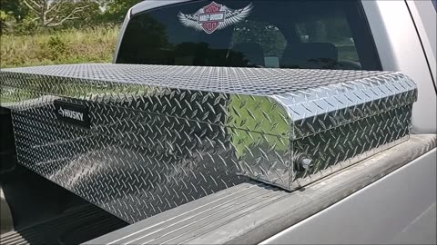 NEW HUSKY TRUCK TOOL BOXES JUNK