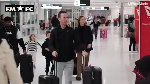 Ally Langdon at Sydney Airport with family as she goes on holidays