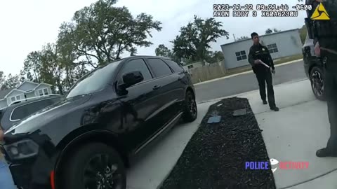 Cop gets all trigger happy after being shot by acron... some people just shouldn't be cops