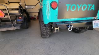 72 Toyota Land Cruiser FJ40 350ci cold start