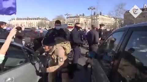 French police fired year gas against protesters in Paris