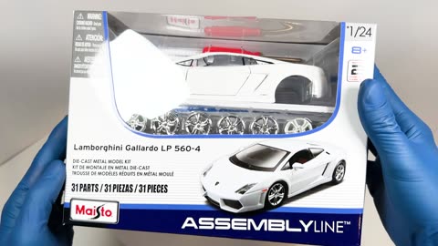 Maisto Assembly Line DieCast Model 1:24 Lamborghini Gallardo LP 560-4