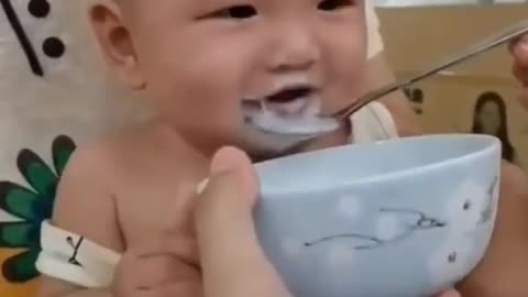 CUTE BABY CUTE LOUGHING BEAUTIFUL VIDEO 😍🤩