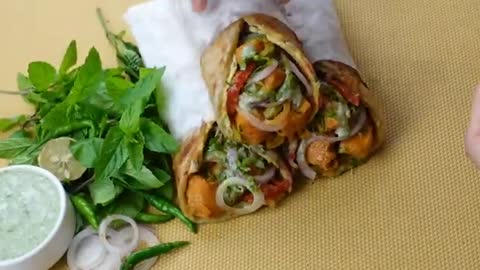 Chicken Egg Paratha Roll,Chicken Kathi Roll By Recipes Of The World