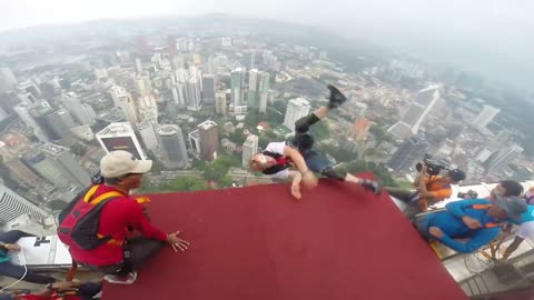 EPIC BASE JUMP FAIL!