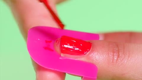 I NEED this gadget in my life! 💅 MUA