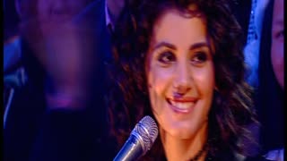 Katie Melua - Merry Little Xmas = Christmas TOTP 2007