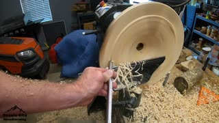 Woodturning a Pecan Hat/Bowl