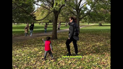 Kareena Kapoor khan with son jeh Ali khan playing in the park in London