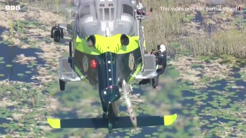 Florida- Pilot rescued after plane crashes into Everglades