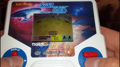 Straight Edge Game Room - Electronic Star Trek The Next Generation