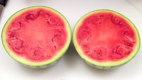 How to peel and cut a watermelon