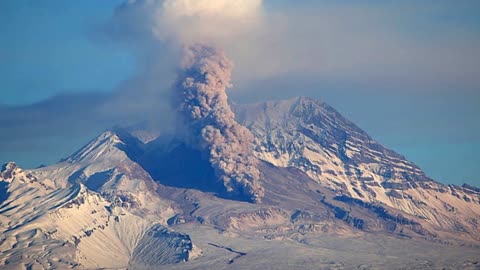 Russian volcano gears up to most powerful eruption in 15 years